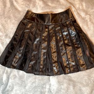 Sugar Thrillz Faux Leather and Mesh Pleated skirt size XS